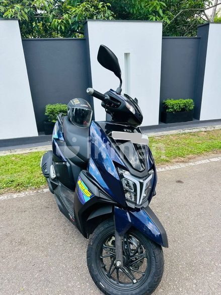 TVS Ntroq Bike